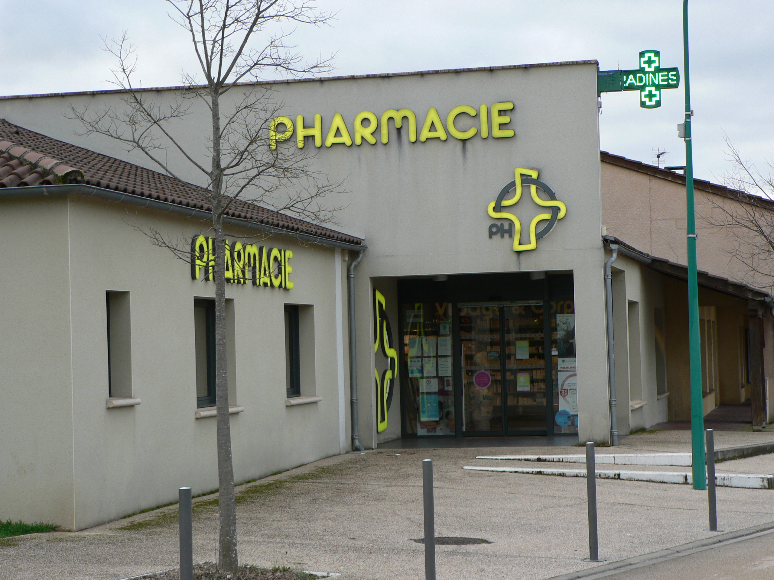 croix pharmacie