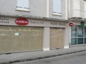 enseigne publicitaire Lot20