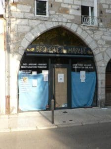 enseigne publicitaire Lot25